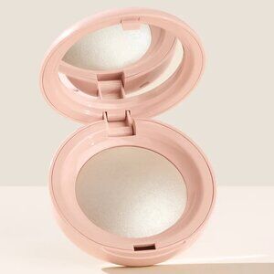 Positive Light Silky Touch Highlighter - Enlighten